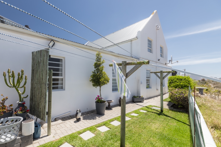 7 Bedroom Property for Sale in Jacobsbaai Western Cape